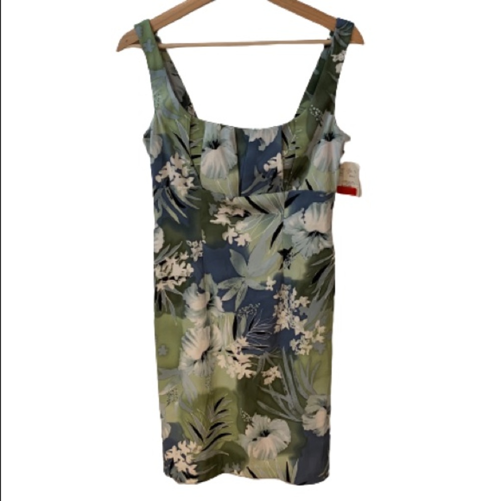 Connected Apparel Green, Blue and White Fitted Floral Dress